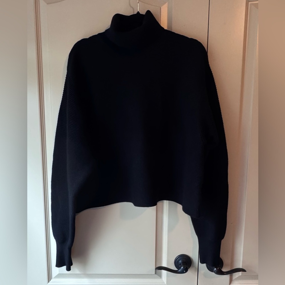 Good American Classic Black Turtleneck Sweater - Picture 3 of 11